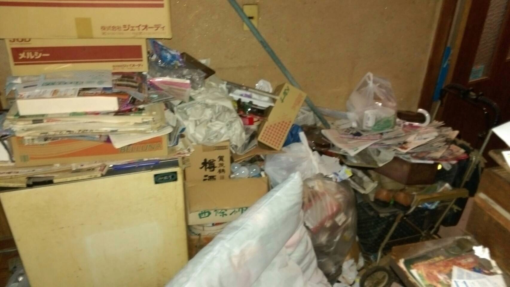 雨の中の遺品整理　広島市西区